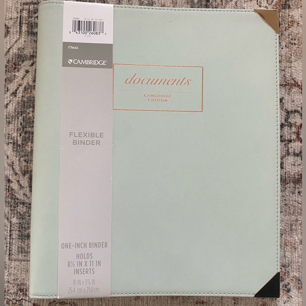 Hard to Find, new Mead Cambridge Edition Documents 3 ring binder in mint green.